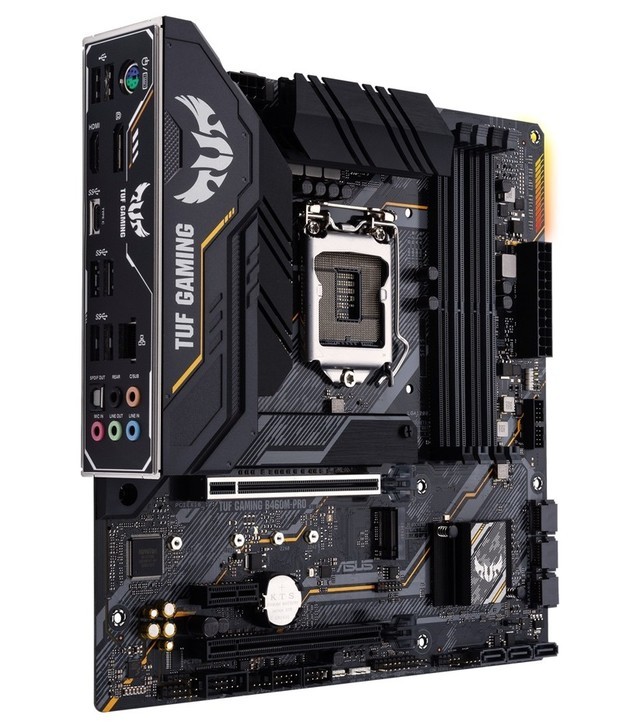 使命召唤17开售华硕重炮手主板带你畅玩