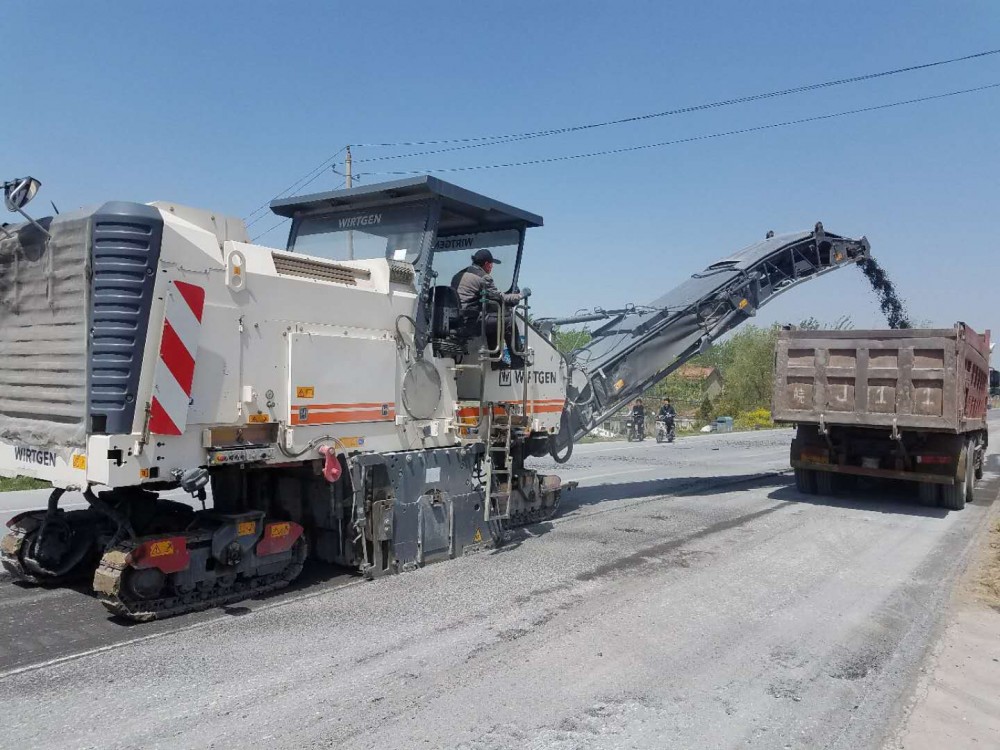 德国维特根铣刨机w2000出租,全国均可租赁